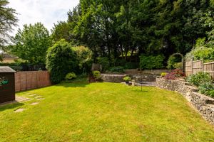 Photo 27- click for photo gallery